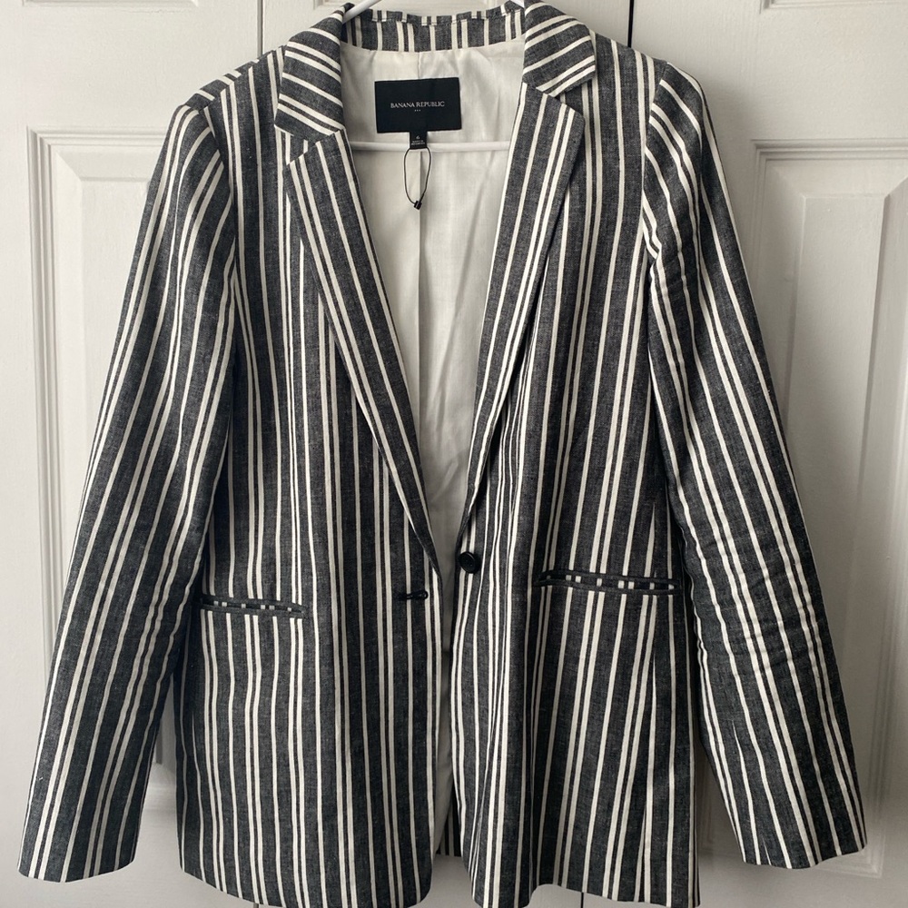 Banana Republic Black and White Striped Blazer